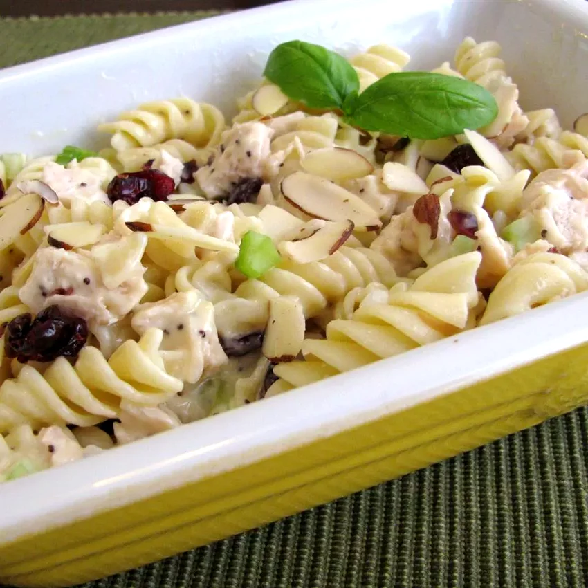 15 Quick Chicken Pasta Meals Done in 30 Minutes Poppy Seed Chicken Pasta Salad