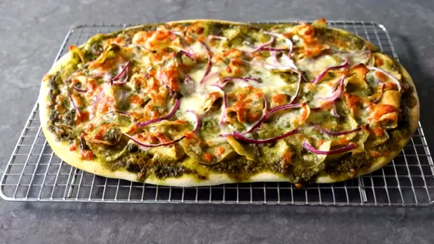 25 Amazing Recipes Using a Bag of Potato Chips Potato Chip Pizza