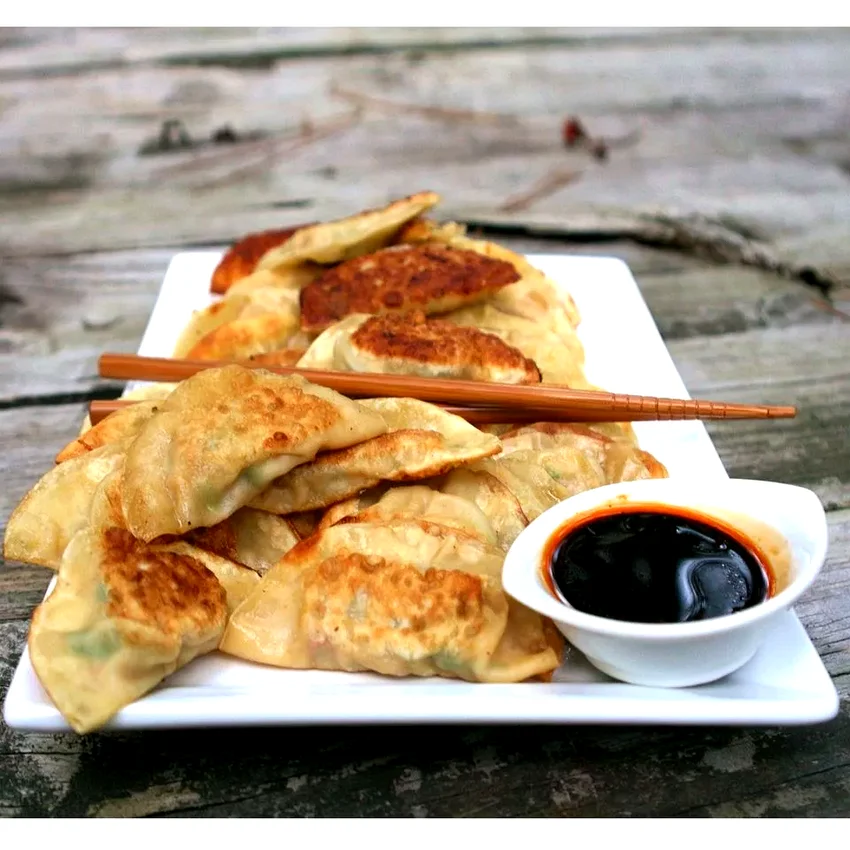 Potstickers (Chinese Dumplings)