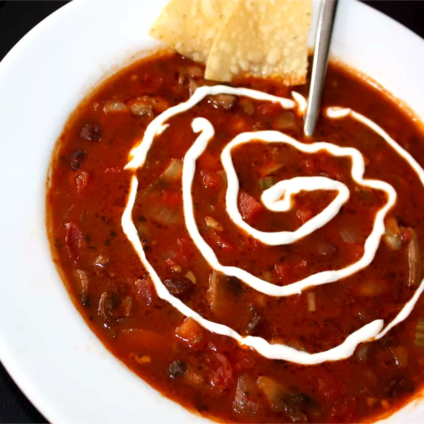 Pub-Style Vegetarian Chili
