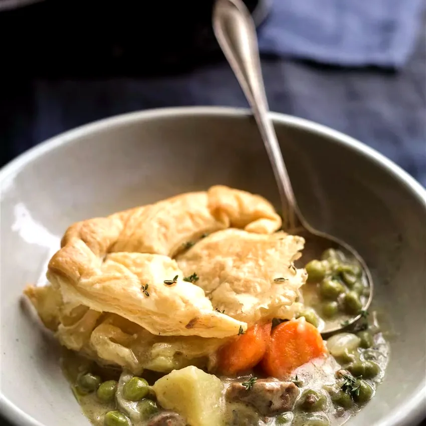 25 Flaky Puff Pastry Savory Recipes to Try Today Puff Pastry Roast Beef Pot Pies