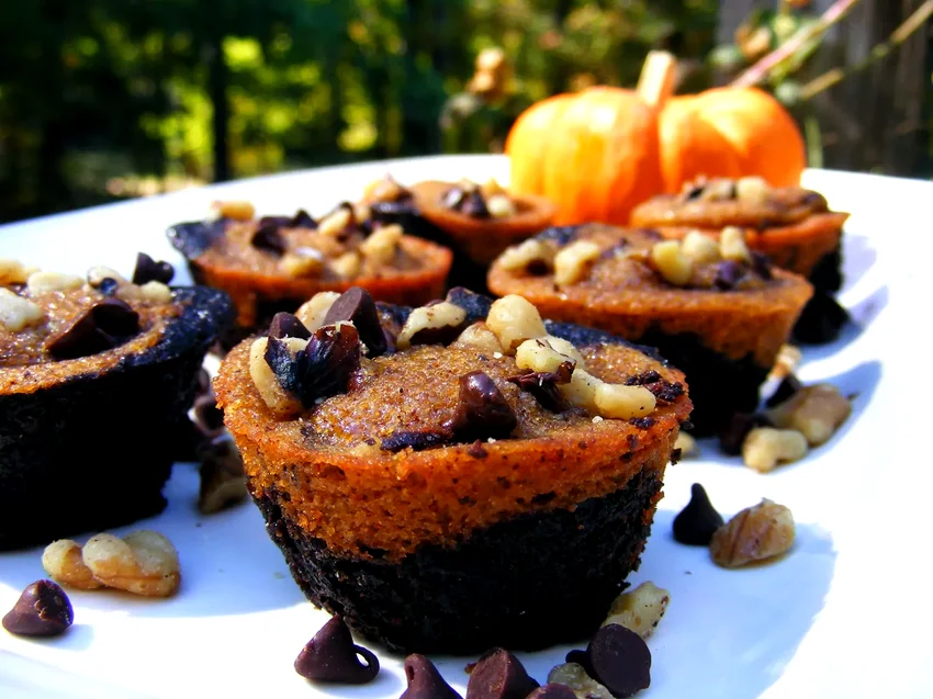 15 Simple Thanksgiving Sweets to Feed Your Holiday Crowd Pumpkin Brownies