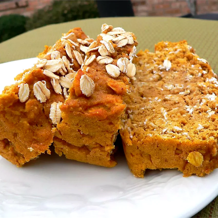 12 Amazing Pumpkin Bread Recipes to Brighten Your Day Pumpkin Oat Bread