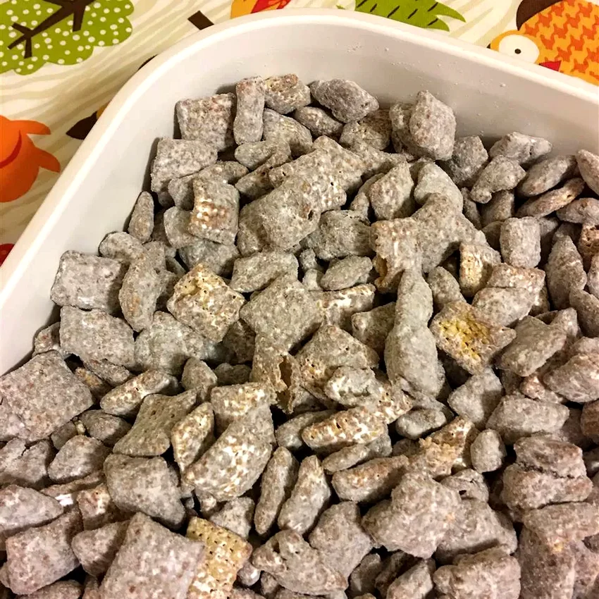 15 Delicious Sweet Treats to Curb Your Sugar Cravings Puppy Chow With Crispix