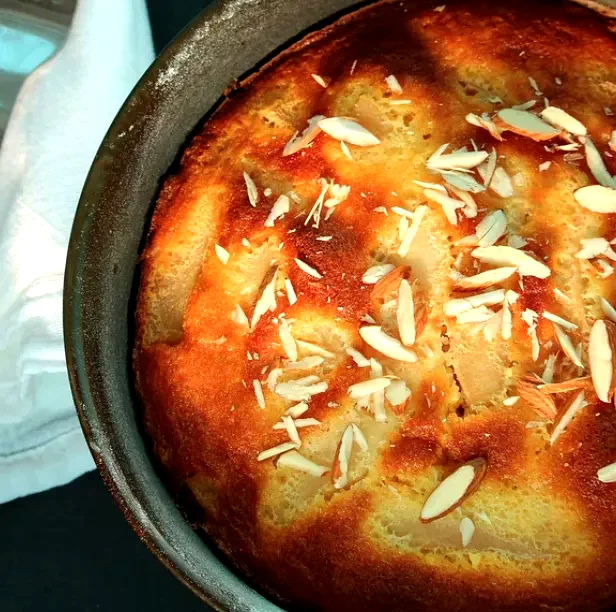 15+ Amazing Quince Recipes Packed With Sweet Fruity Taste Quince Polenta Cake