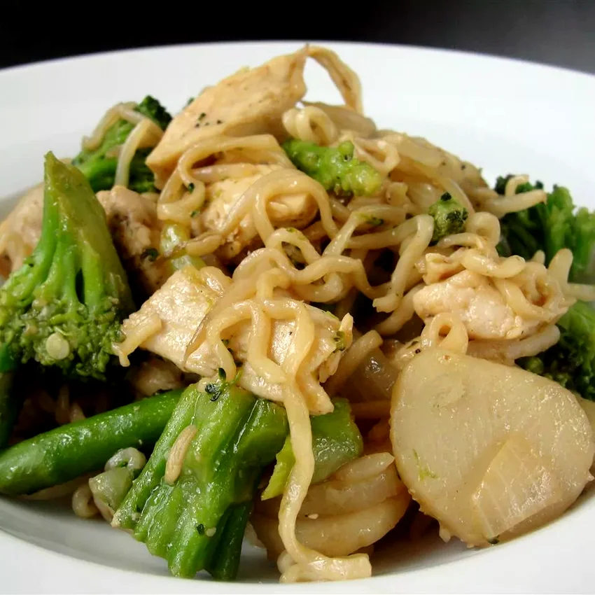 25 Homemade Chicken Stir-Fry Dishes for Takeout Cravings Ramen Noodle Stir-Fry with Chicken and Vegetables