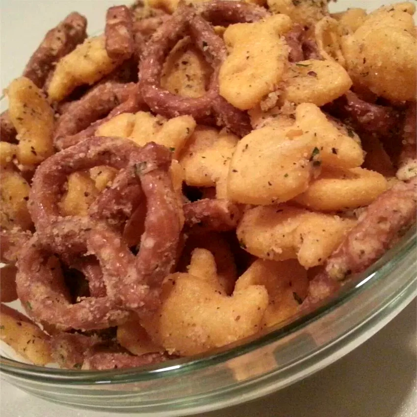 15 Simple and Delicious Homemade Snack Mix Recipes Ranch Pretzels and Goldfish