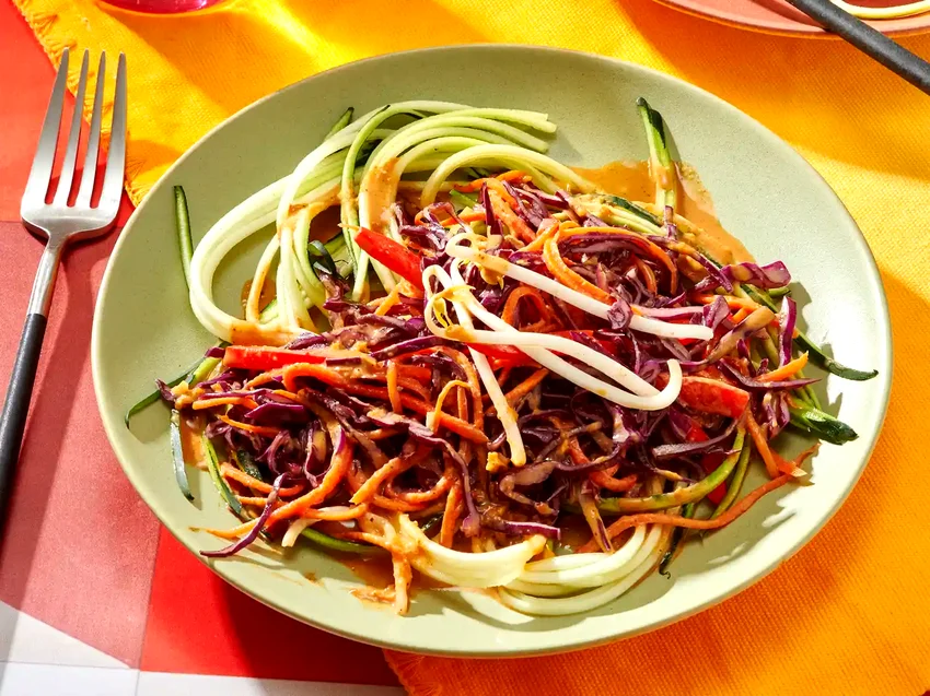 30 Heat-Free Summer Dishes to Beat the Hot Weather Raw Pad Thai