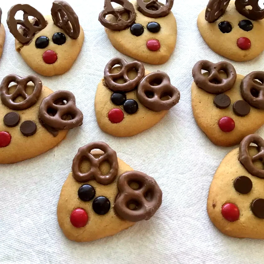 10 Simple Christmas Cookies for Beginner Holiday Bakers Reindeer Cookies