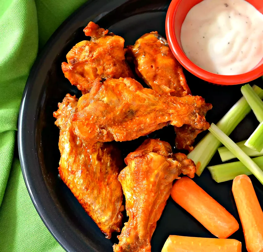 25 Best Game Day Chicken Wing Recipes for Big Crowds Restaurant-Style Buffalo Chicken Wings