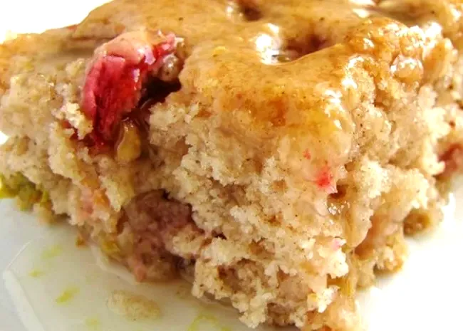 10 Beautiful and Tasty Rhubarb Cake Recipe Collection Rhubarb Spice Cake with Lemon Sauce