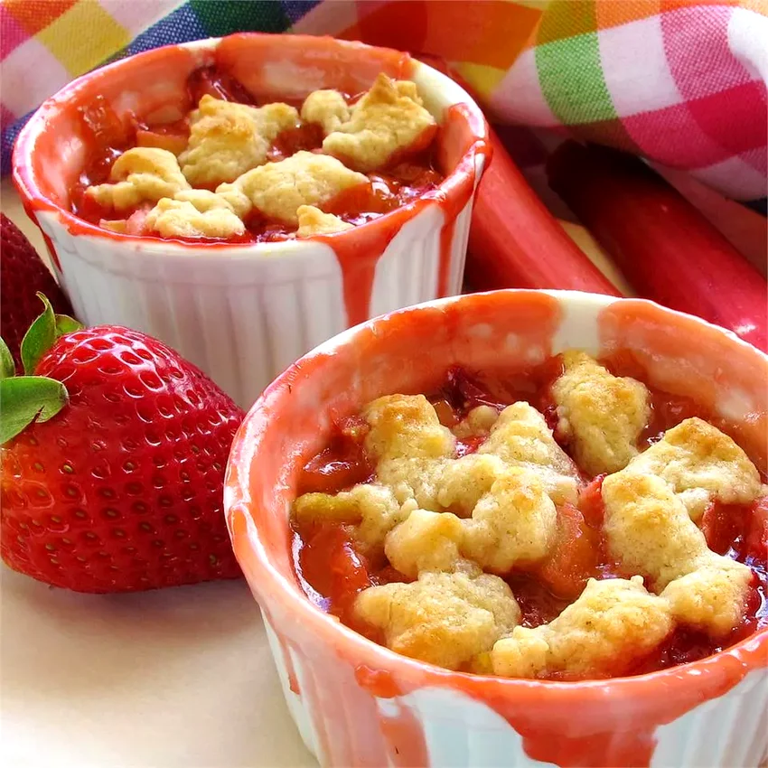28 Fresh Strawberry-Rhubarb Recipes for Summer Cooking Rhubarb, Strawberry, and Blueberry Cobblerette