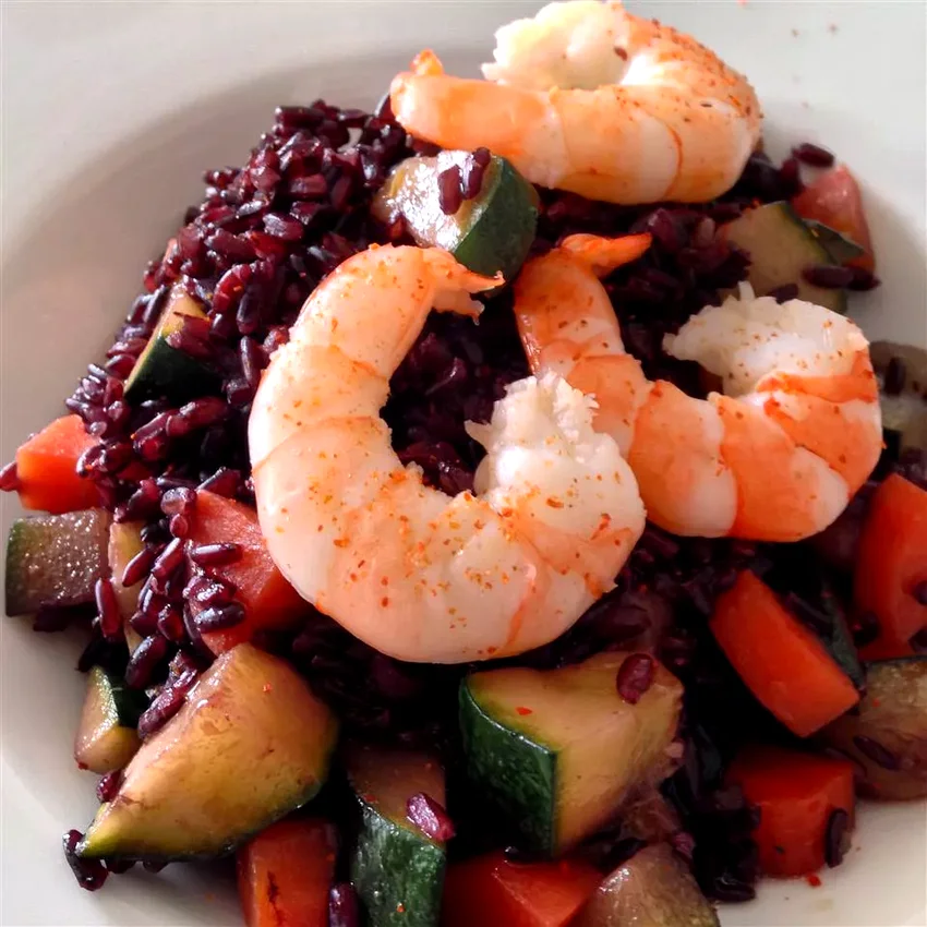 Riso Venere ai Gamberetti e Zucchini (Venus Black Rice with Prawns and Zucchini)