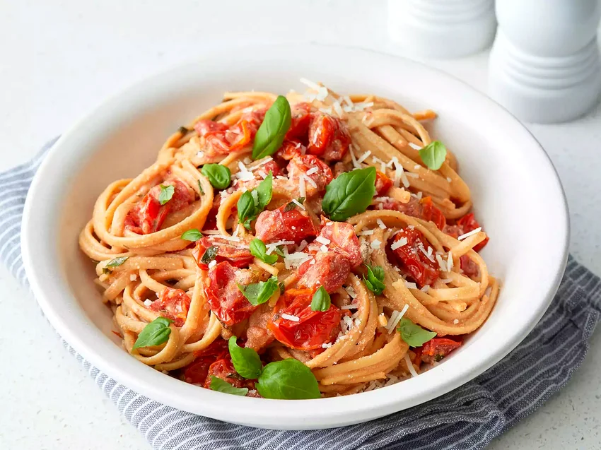 12 Fresh Tomato Pasta Dishes to Try This Summer Season Roasted Cherry Tomato Pasta