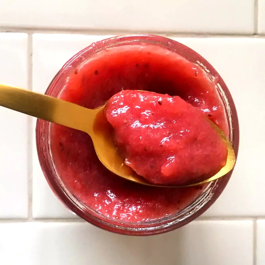 28 Fresh Strawberry-Rhubarb Recipes for Summer Cooking Rosy Strawberry Rhubarb Applesauce