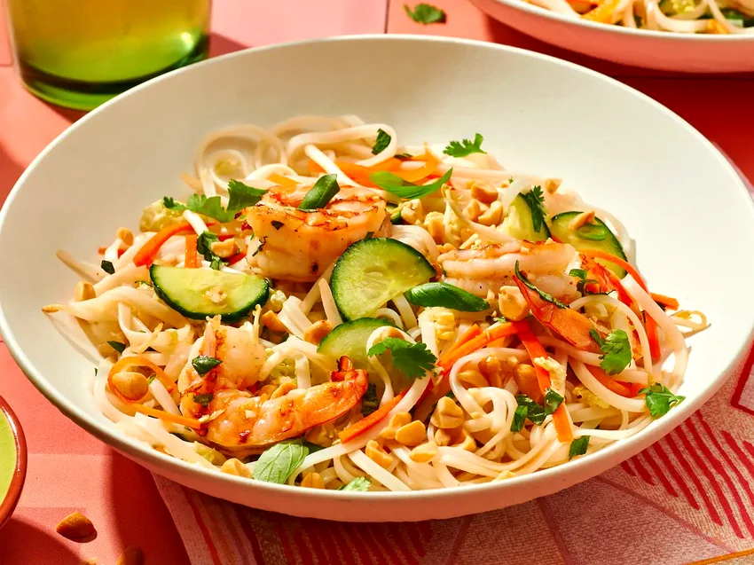 30 Heat-Free Summer Dishes to Beat the Hot Weather Saigon Noodle Salad
