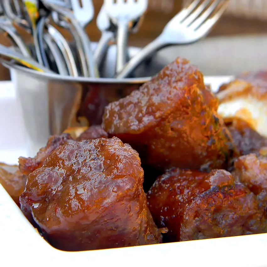 30 Crowd-Pleasing Party Appetizers Your Guests Adore Sausage Applesauce Appetizer