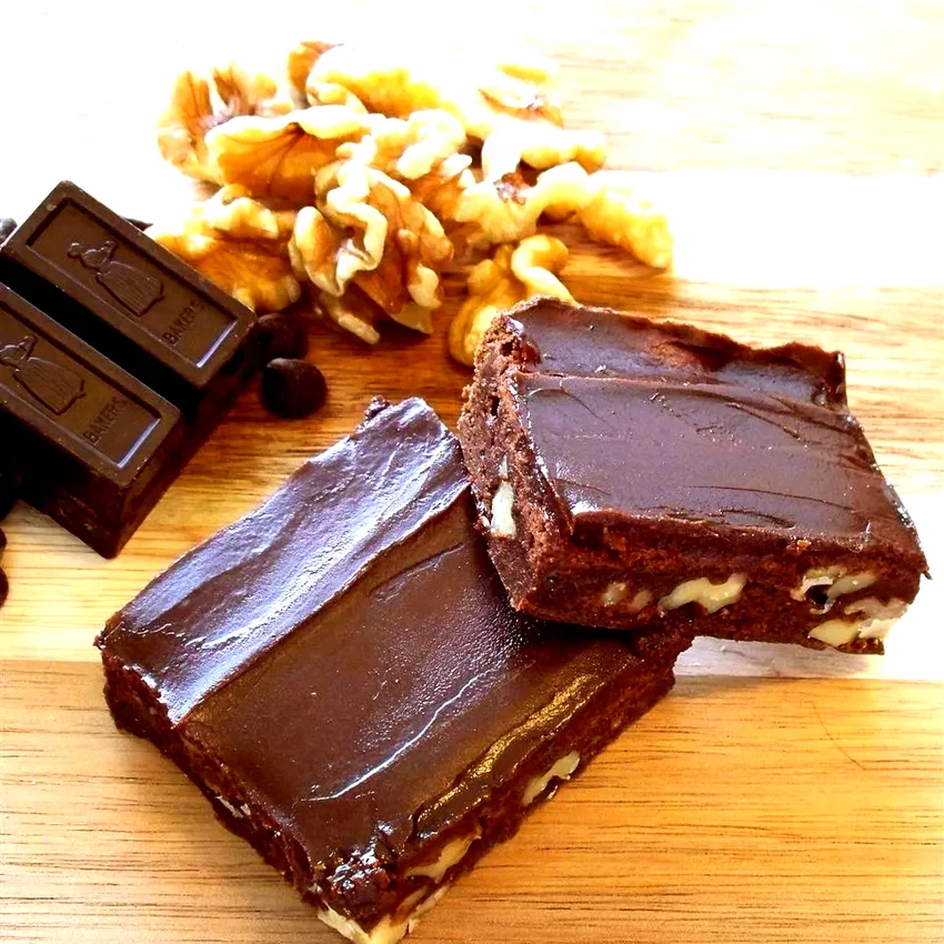 Scrumptious Frosted Fudgy Brownies