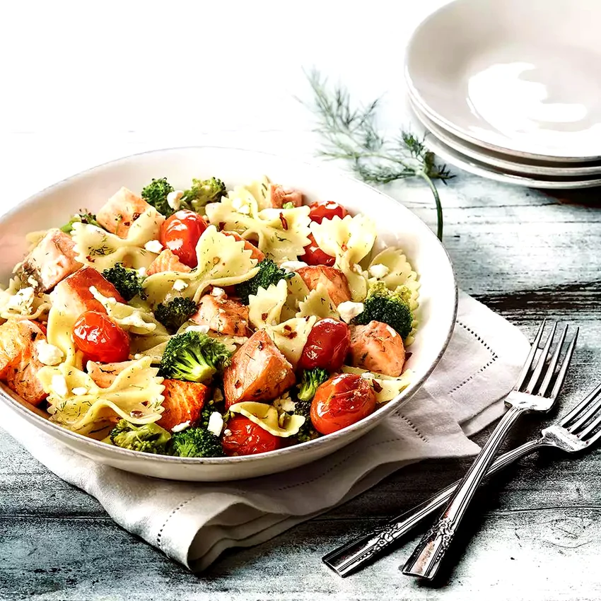 10 Amazing Salmon Pasta Dishes Perfect for Any Dinner Menu Seaside Pasta with Vegetables