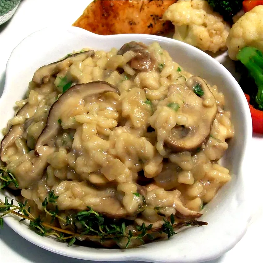 12 Creamy Mushroom Risotto Recipes for Ultimate Comfort Shiitake and Baby Bella Mushroom Risotto