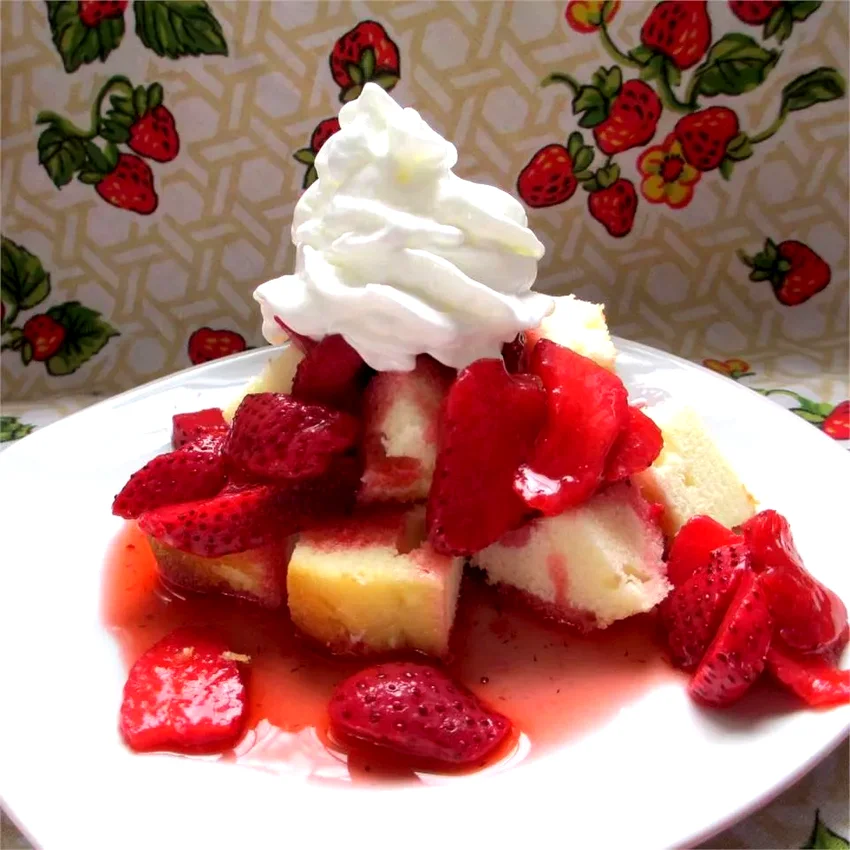 Short Cut Strawberry Short Cakes