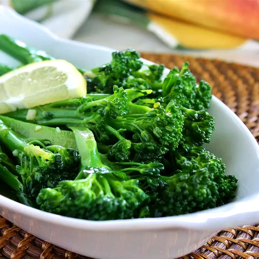 15 Traditional Shabbat Meal Ideas for Friday Night Simple Broccolini