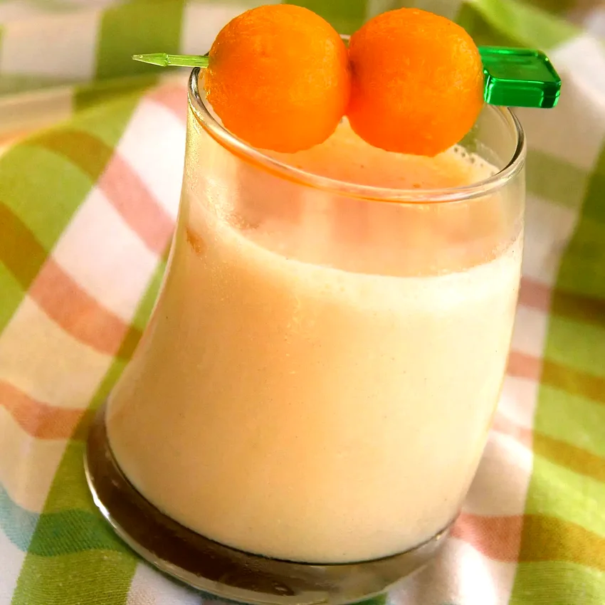 19 Simple Smoothie Recipes Using 3 Ingredients or Fewer Simple Cantaloupe Smoothie