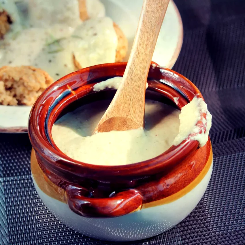 9 Plant-Based Gravy Recipes That Are Completely Vegan Simple Vegan Gravy