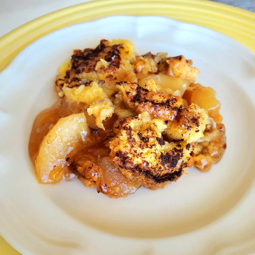 Top 15 Simple Dump Cake Recipes for Effortless Desserts Slow Cooker Apple Dump Cake
