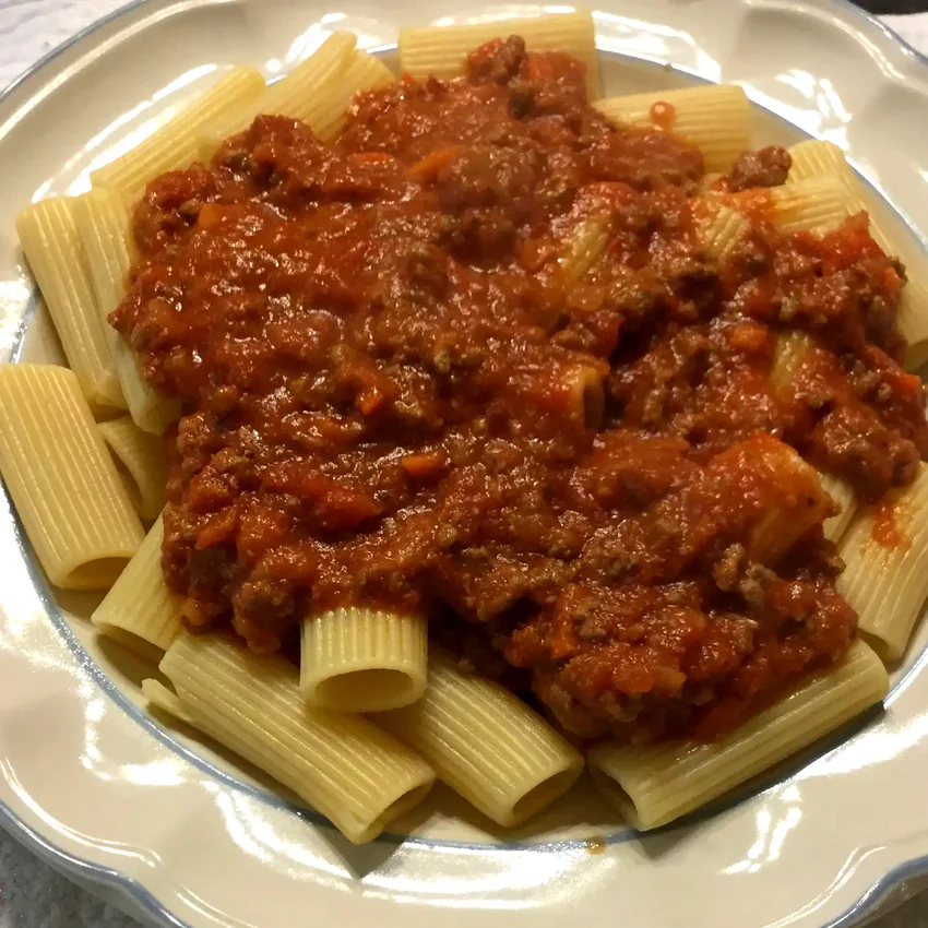 35 Delicious Dishes to Create with Ground Beef Tonight Slow Cooker Bolognese
