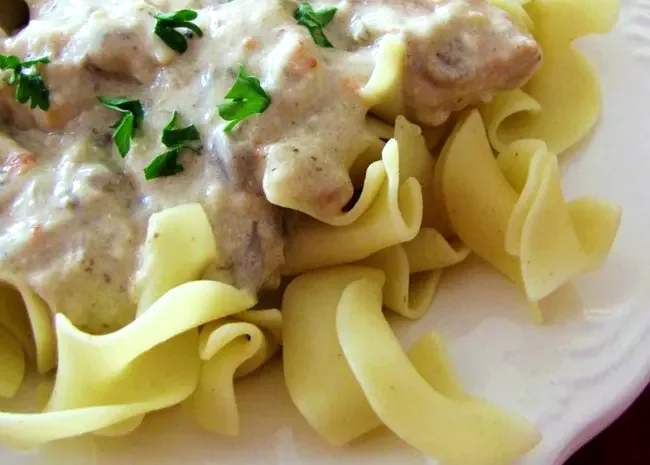 31 Slow Cooker Recipe Ideas for Your October Kitchen Slow Cooker Chicken Stroganoff