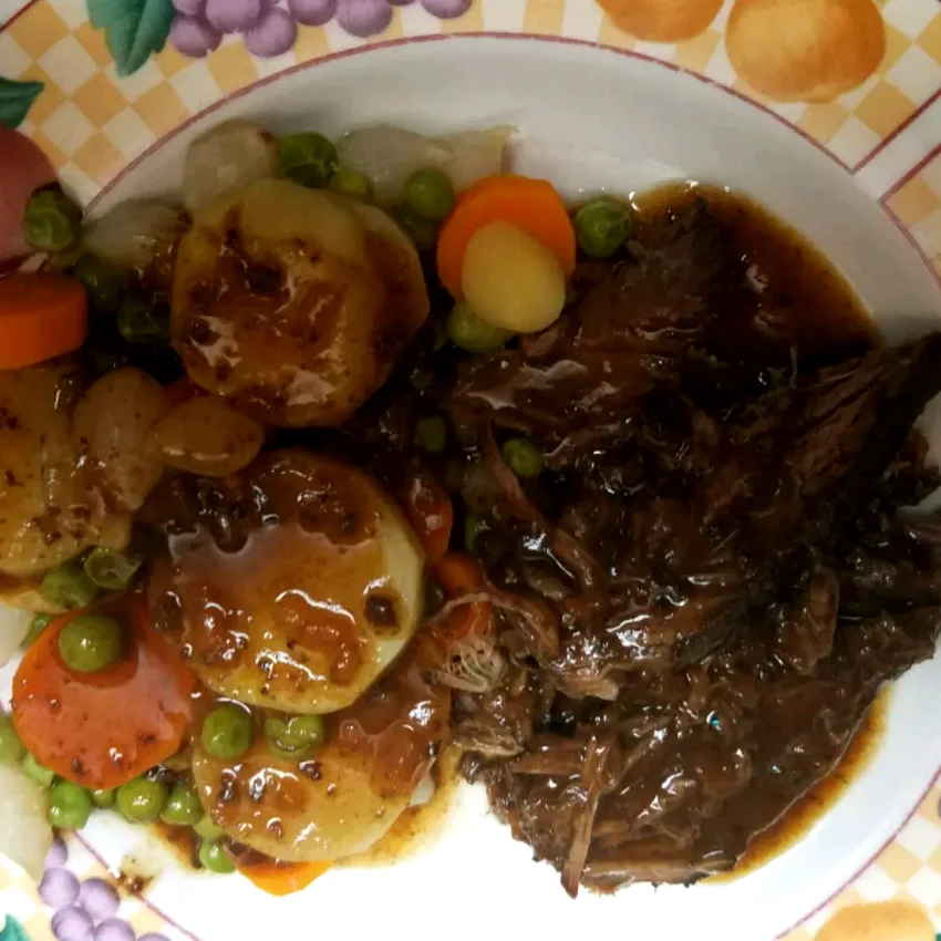 16 Slow Cooker Beef Roast Recipes for Perfect Comfort Slow Cooker Cranberry Roast