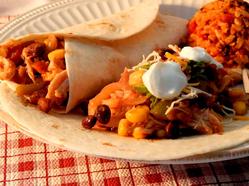 12 Easy Pulled Chicken Recipes for Home Cooking Slow Cooker Mexican Pulled Chicken