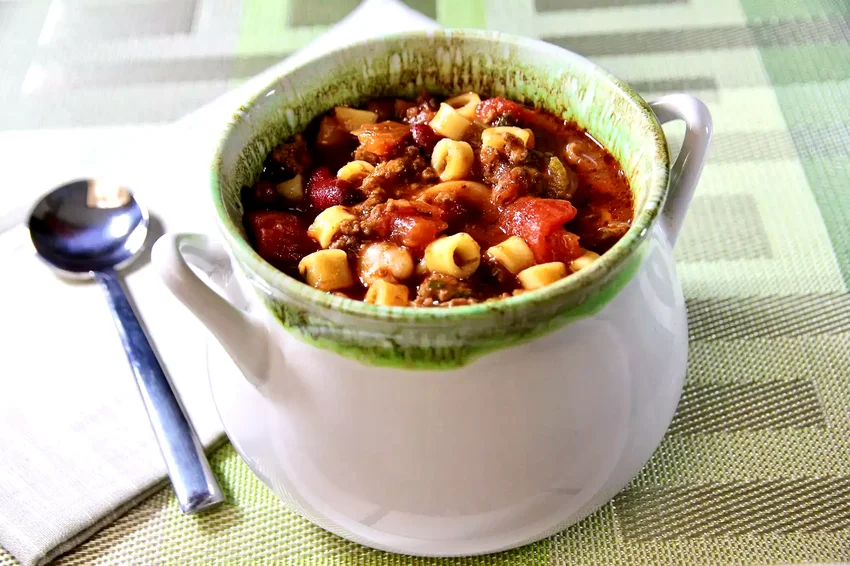 34 Classic Italian Pasta Dishes That Everyone Adores Slow Cooker Pasta Fagioli Soup