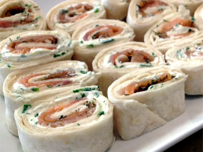 Smoked Salmon Wraps