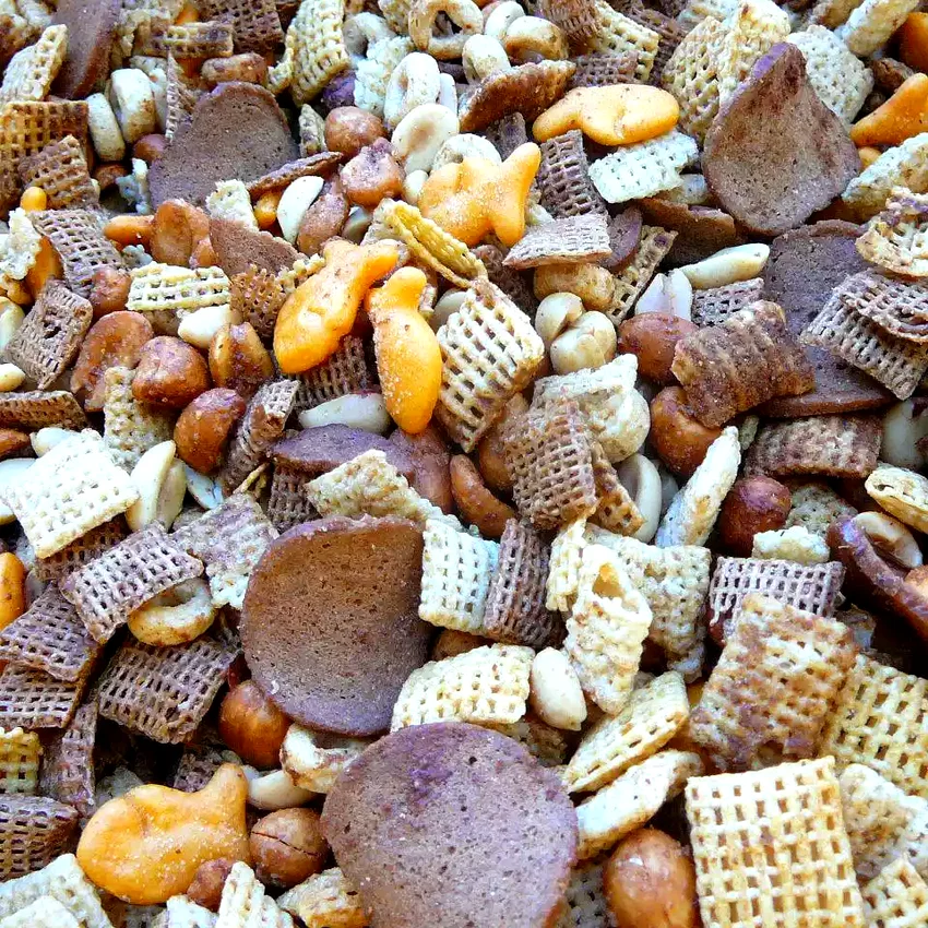 19 Outdoor Snacks That Will Keep You Satisfied Smoky and Spicy Party Mix