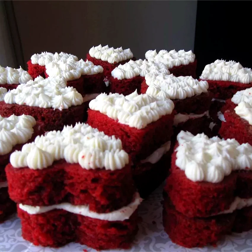 18 Prize-Winning Dessert Recipes That Earned Blue Ribbons So Moist Red Velvet Cake