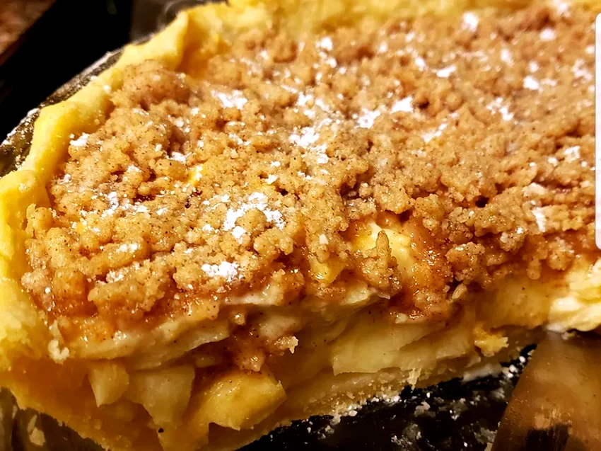Top 15 Classic Apple Pie Recipes Perfect for Every Season Sour Cream Apple Pie Deluxe
