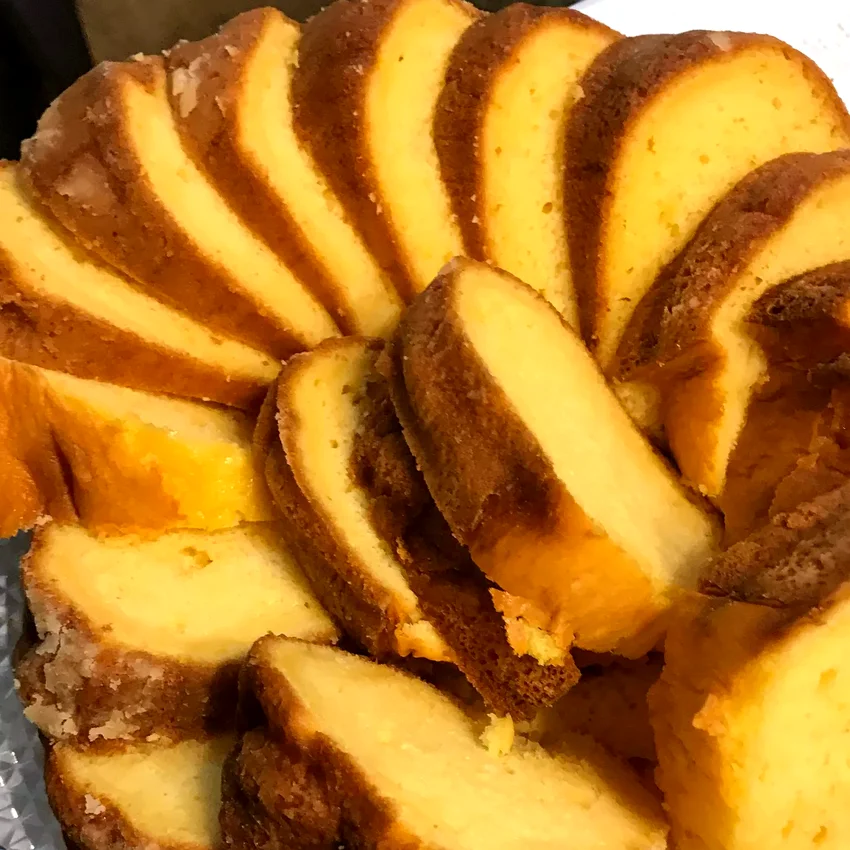 27 Amazing Cakes Using Sour Cream for Extra Moisture Sour Cream Bundt Cake