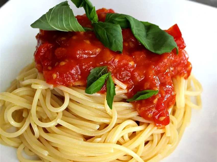 12 Fresh Tomato Pasta Dishes to Try This Summer Season Spaghetti Sauce with Fresh Tomatoes