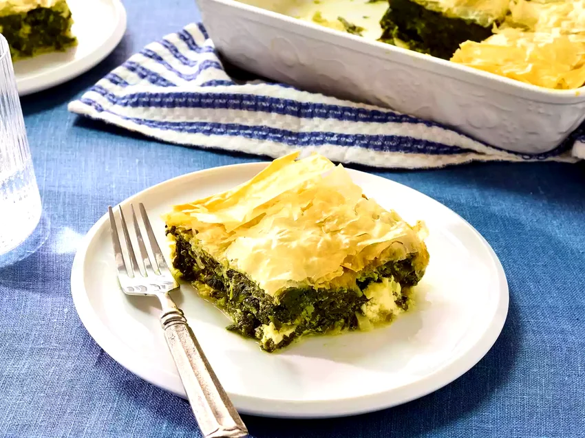 Spanakopita (Greek Spinach Pie)
