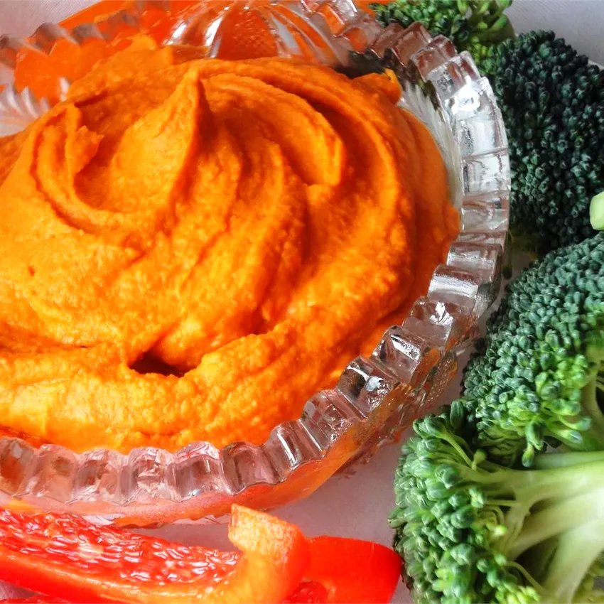 Spiced Sweet Roasted Red Pepper Hummus