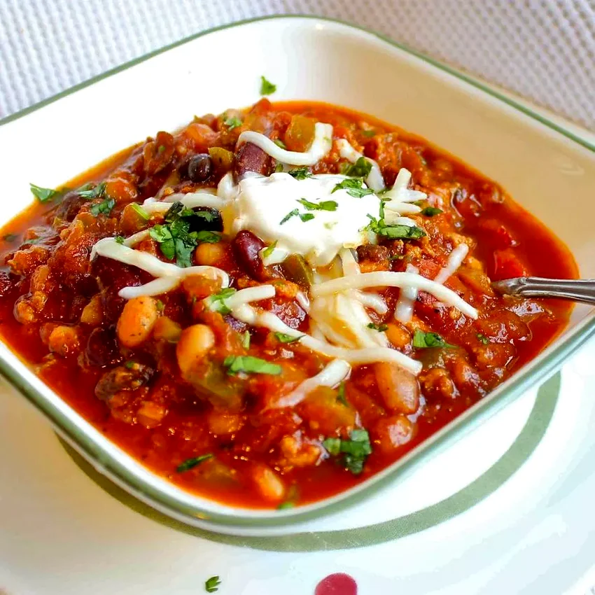 25+ Ground Beef Slow Cooker Recipes for Easy Family Meals Spicy Pumpkin Chili