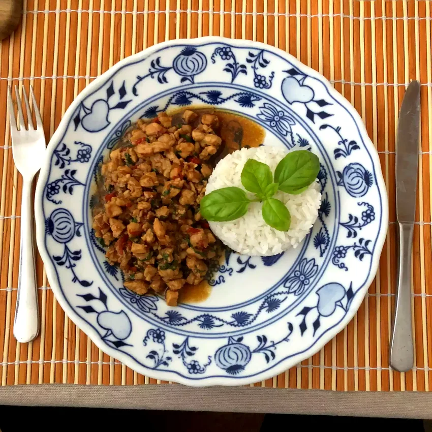 Spicy Thai Basil Chicken (Pad Krapow Gai)
