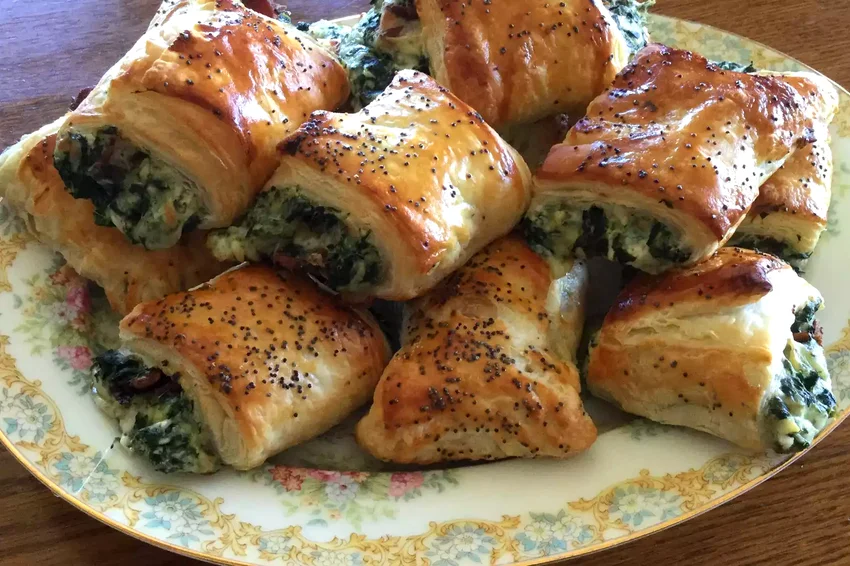 Spinach Rolls with Puff Pastry