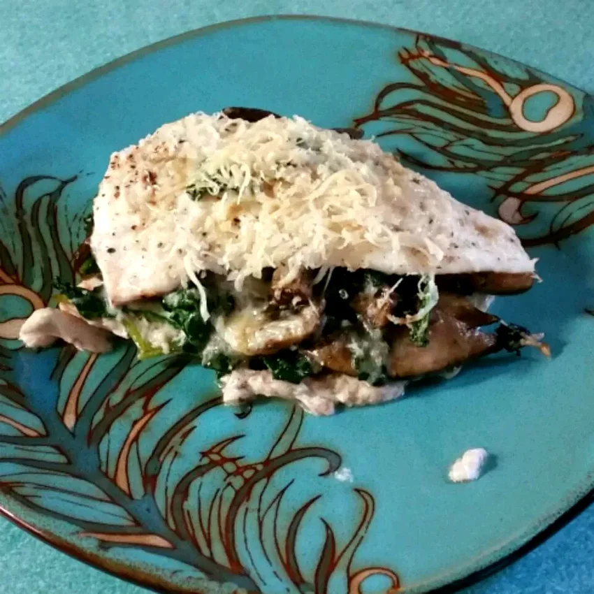 Spinach-Stuffed Flounder with Mushrooms and Feta