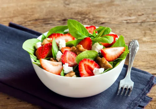 Spinach and Strawberry Salad