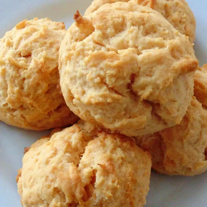 25 Creative Biscuit Recipes That Go Beyond Basic Sriracha Biscuits