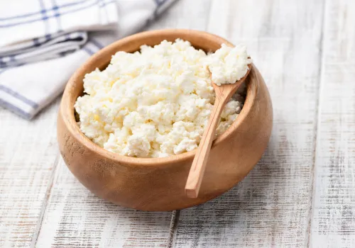 Storing Your Cottage Cheese Bowl