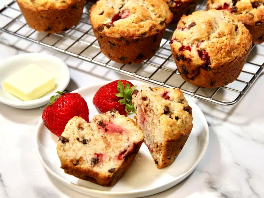 Strawberry Chocolate Chip Muffins